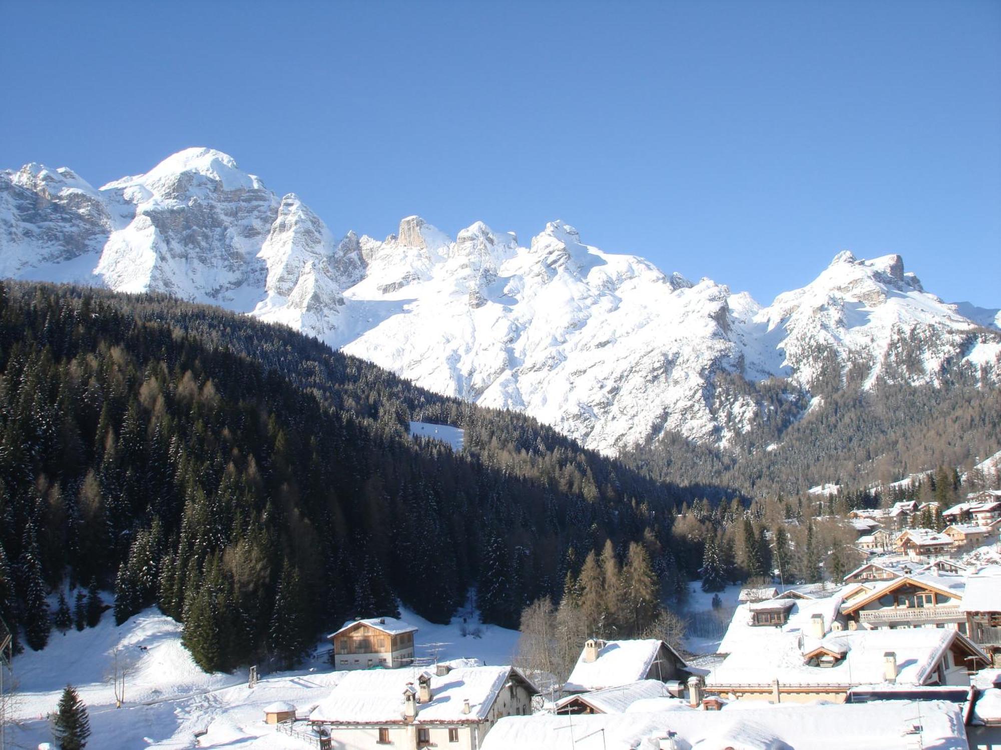 Hotel Corona Val di Zoldo Exteriér fotografie